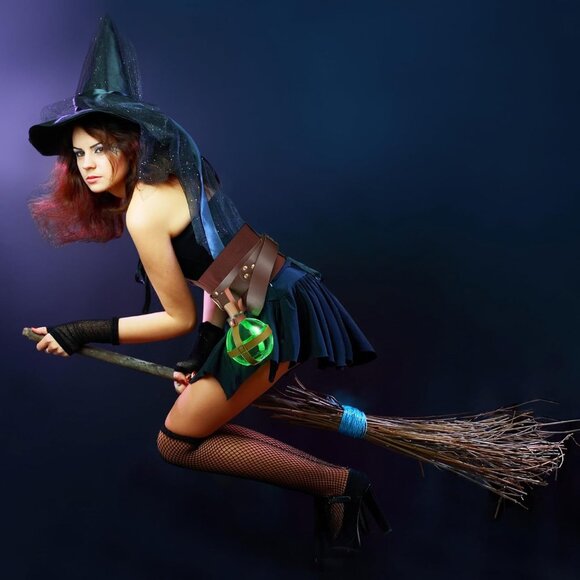 Leather Potion Belt with Bottle Medieval Viking Ren Fair Costume Accessory - Picture 7 of 7